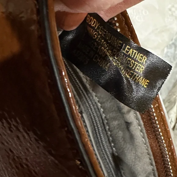 NWT Vince Camuto Genuine convertible Leather Crossbody Satchel in toffee brown - Picture 14 of 16